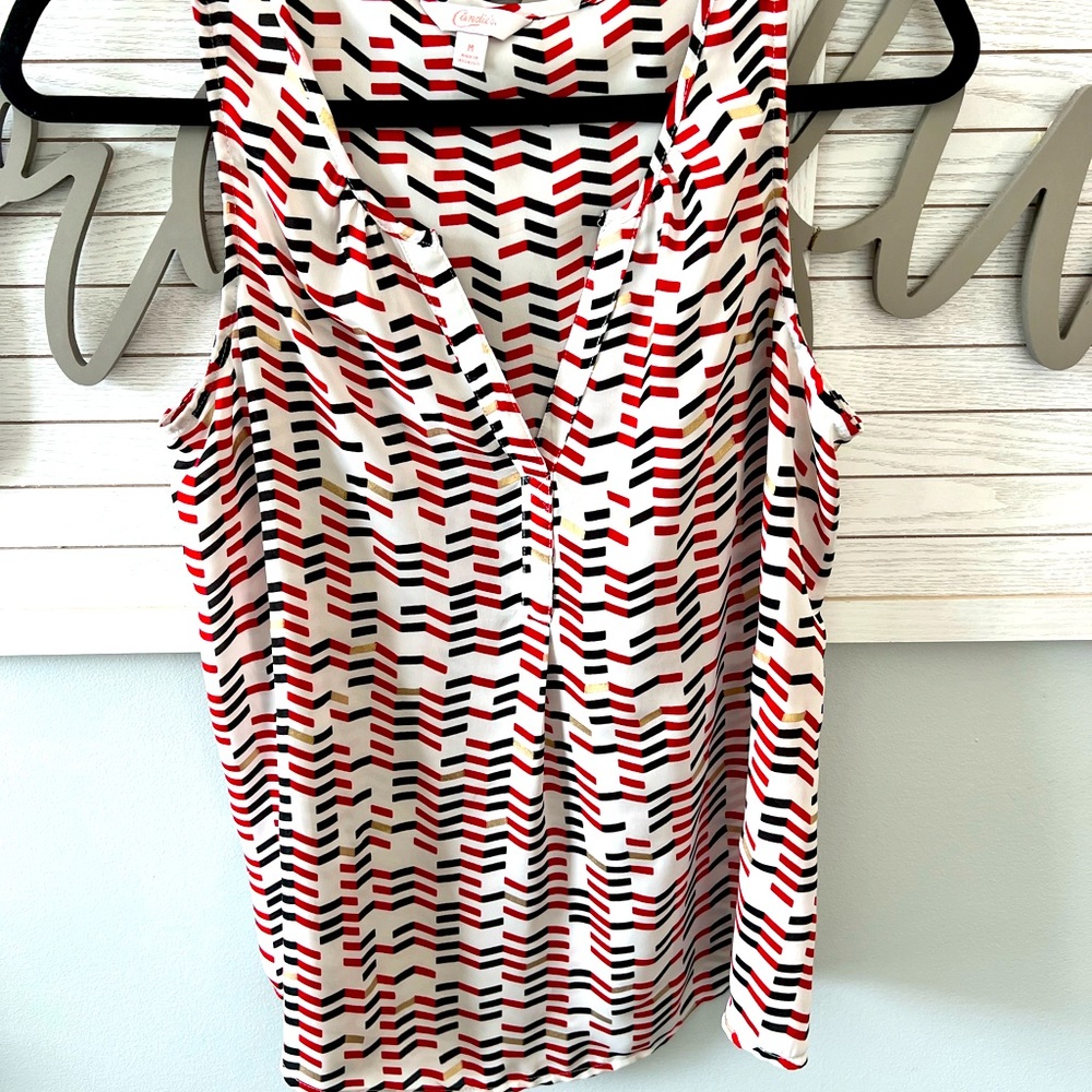 Adorable black, white, gold shirt!